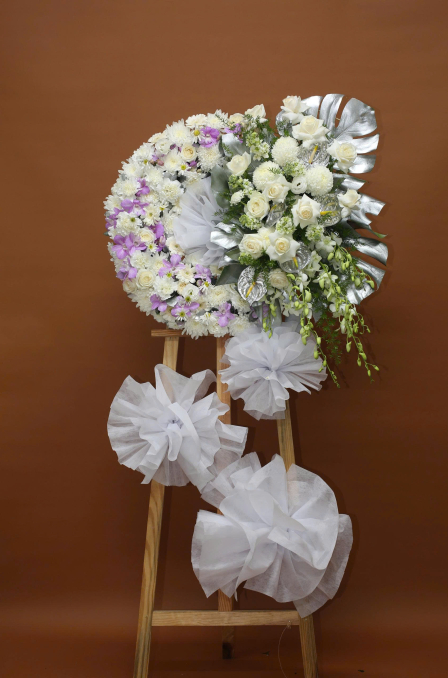 Mẫu hoa chia buồn 13